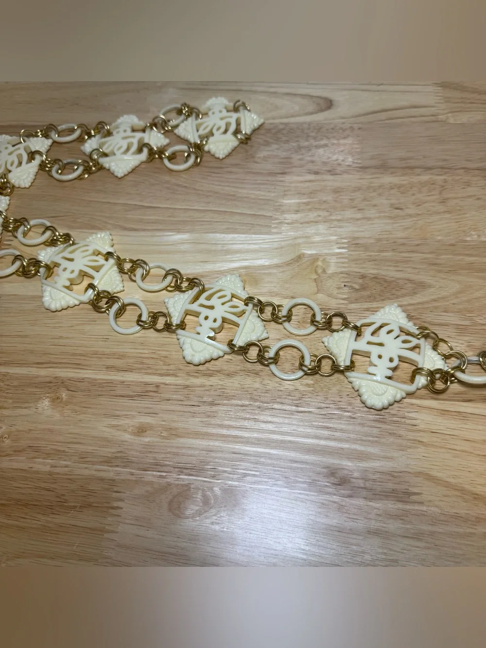 Vtg Ivory Carved Womens Gold Tone Chain Belt Coastal Regency Boho Old Money